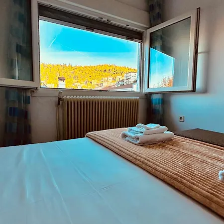View Διαμέρισμα *